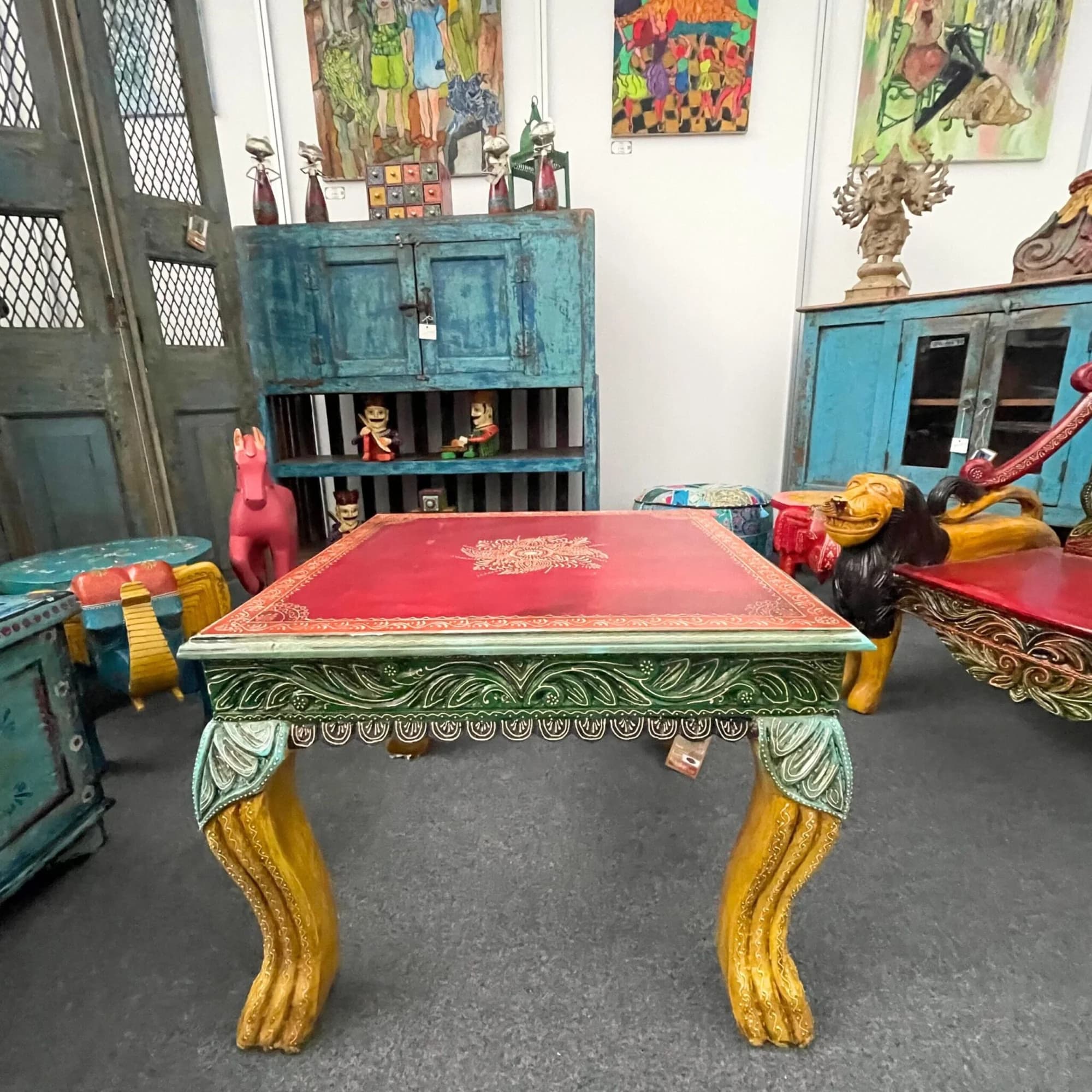 Löwentisch