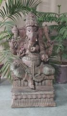 Indische Möbel, Statuen_und_Skulpturen