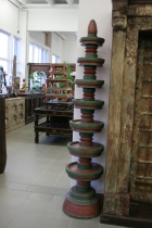 Indische Möbel, Statuen_und_Skulpturen