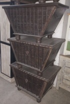 Indische Möbel, Aufbewahrung