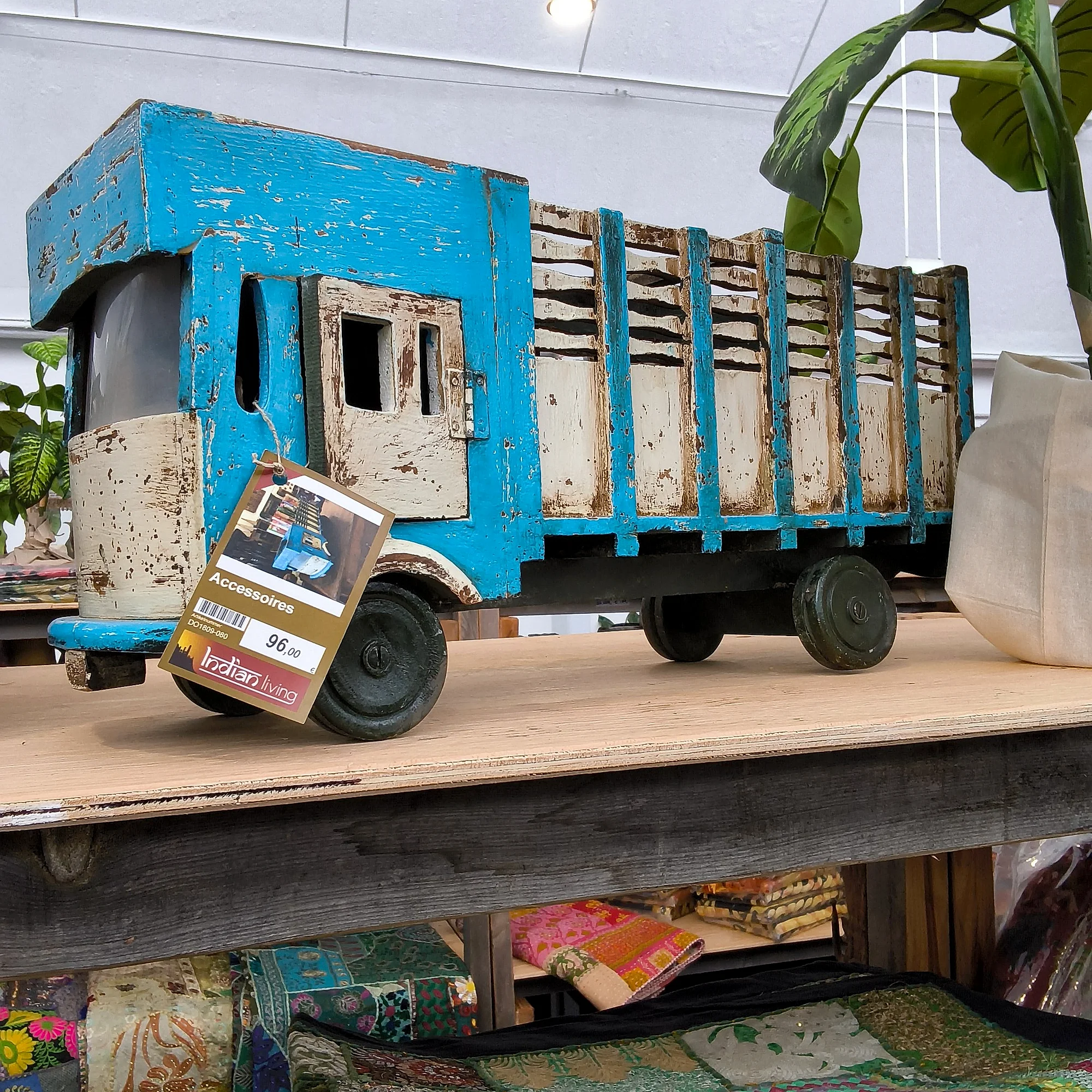 Vintage Lastwagen Holz