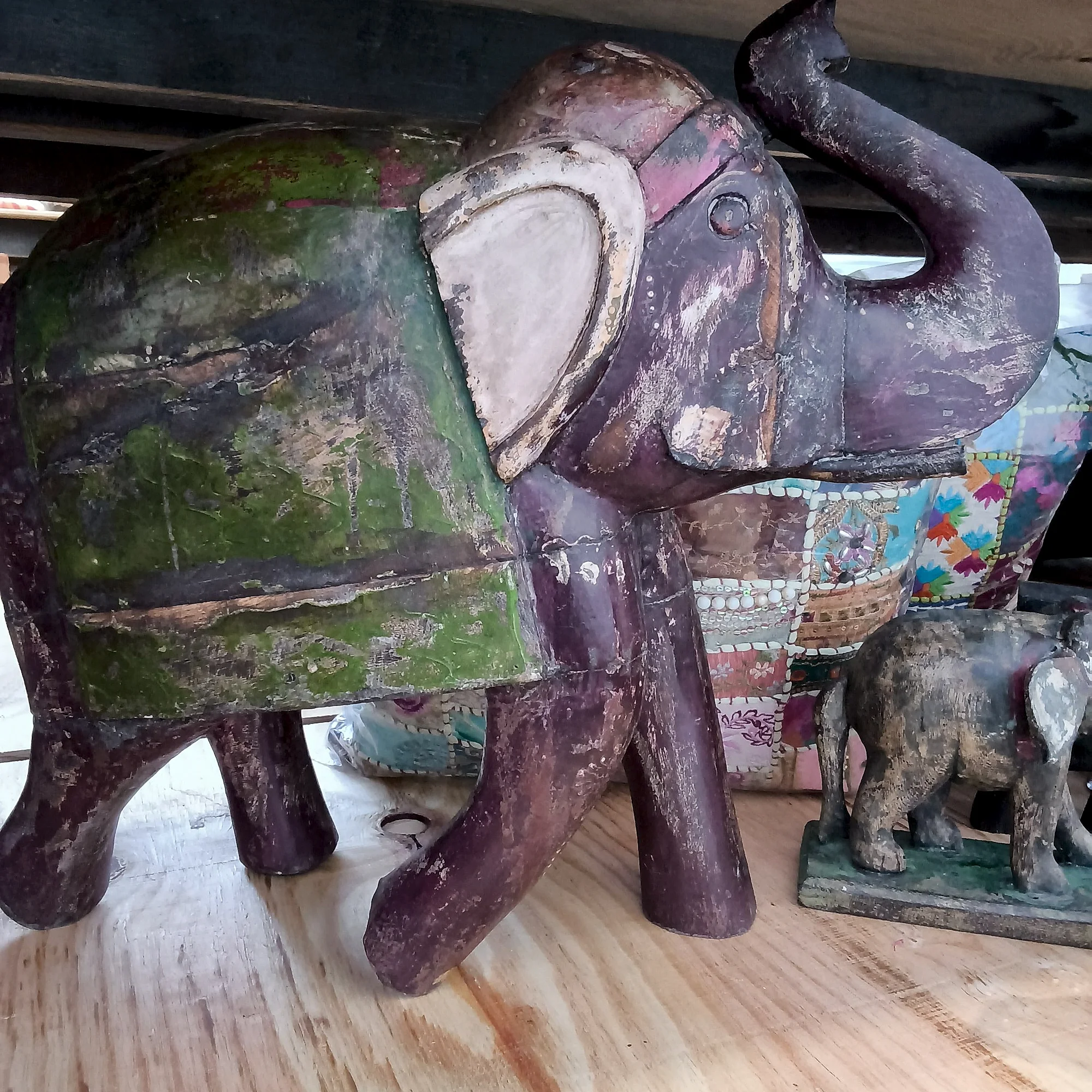 Elefant Holz