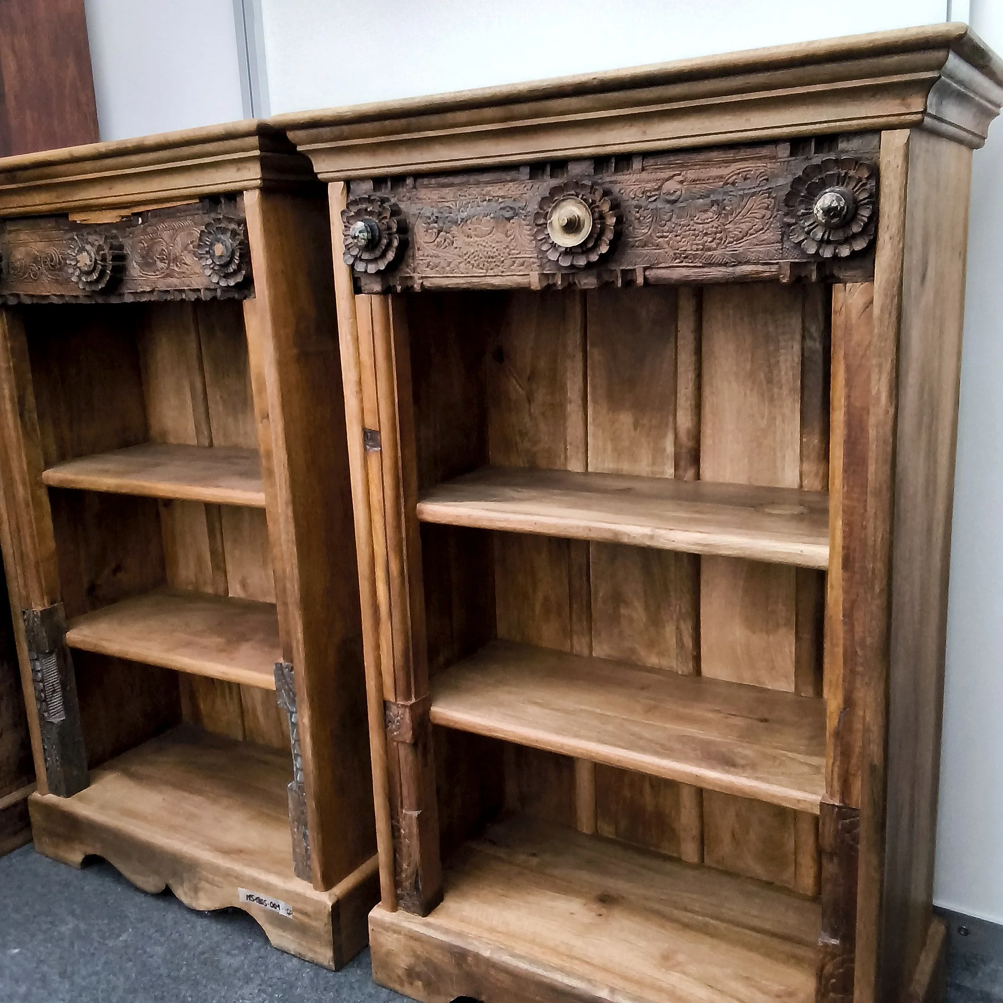 Kleines Holz Bücherregal