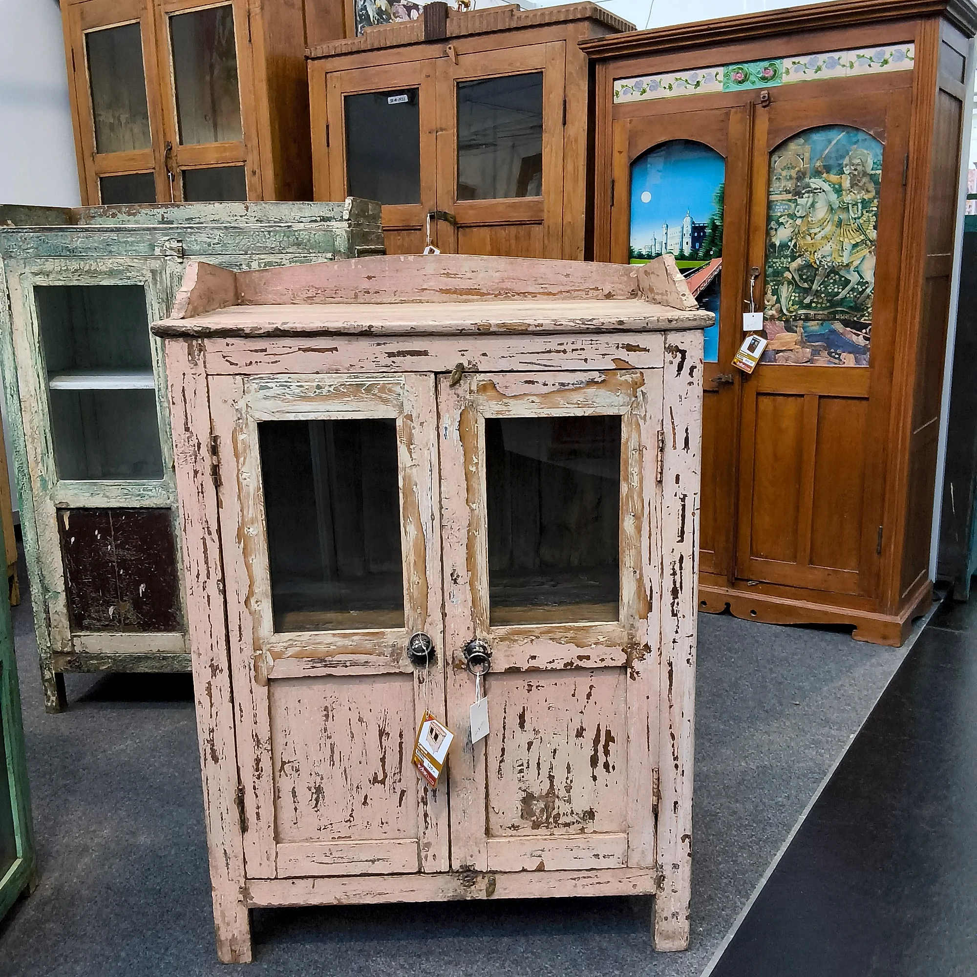 Kabinett Holz