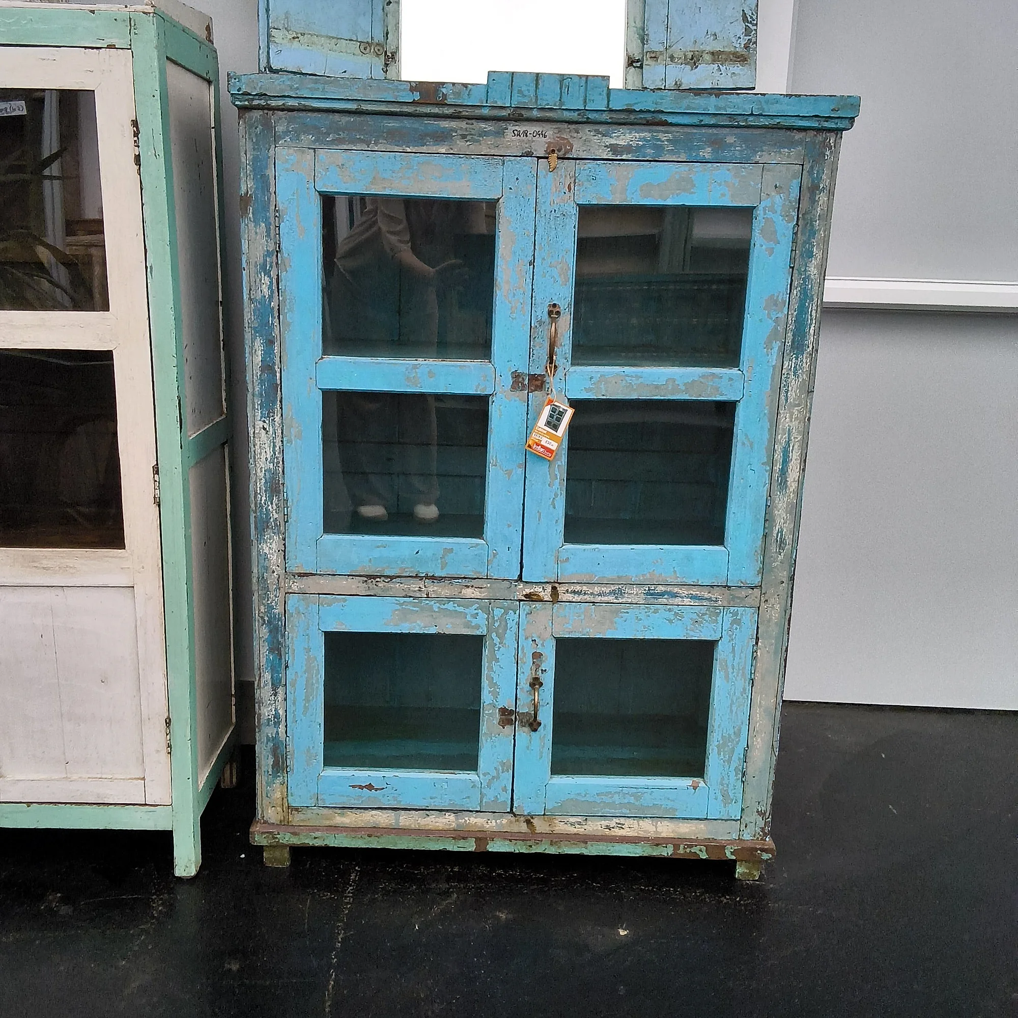 Kabinett Holz