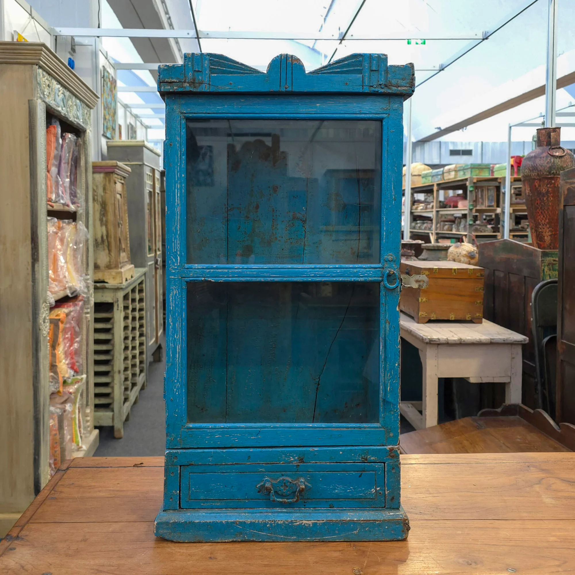 Schaufenster Holz