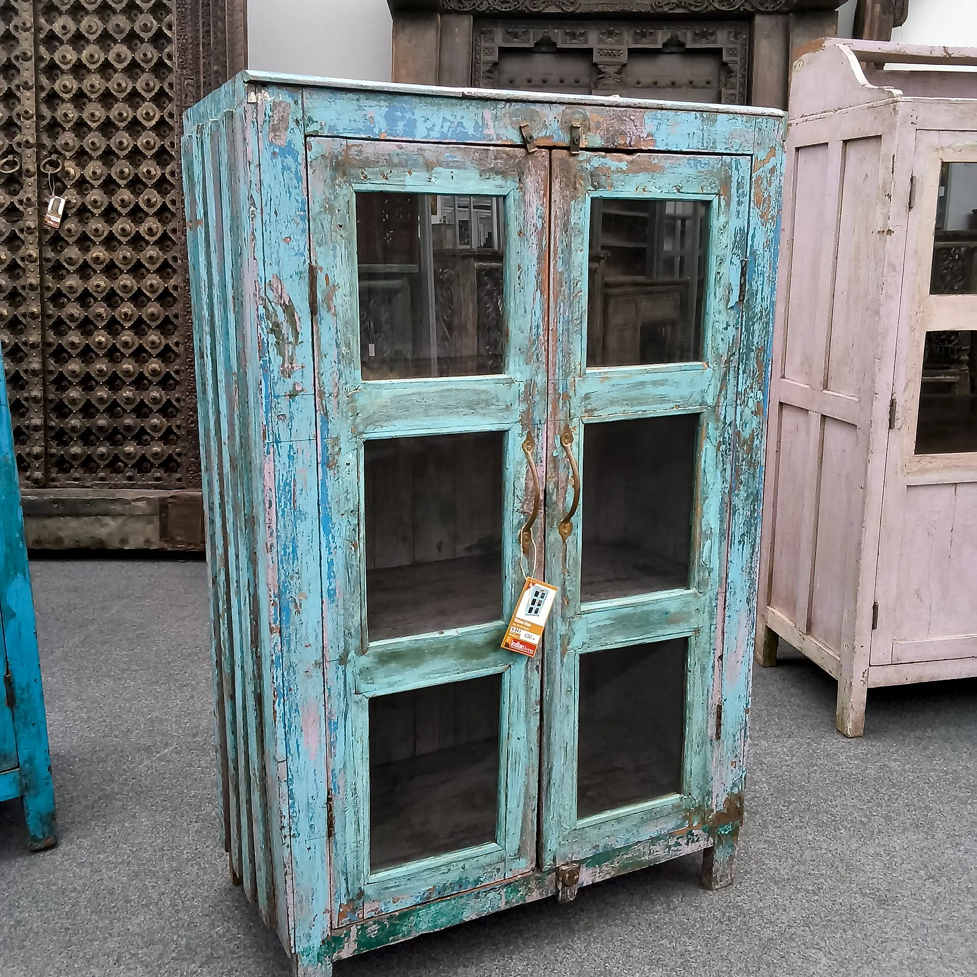 Vitrine blau